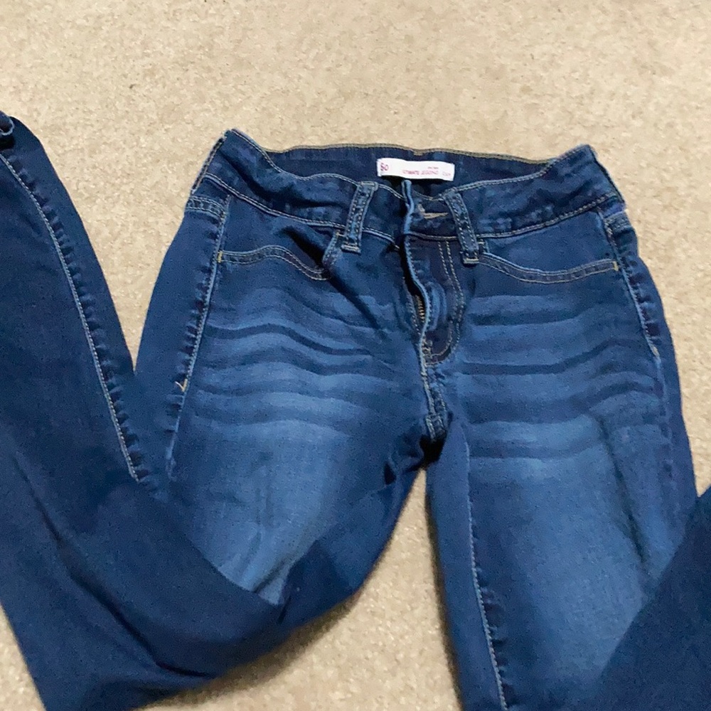 Low rise jeans